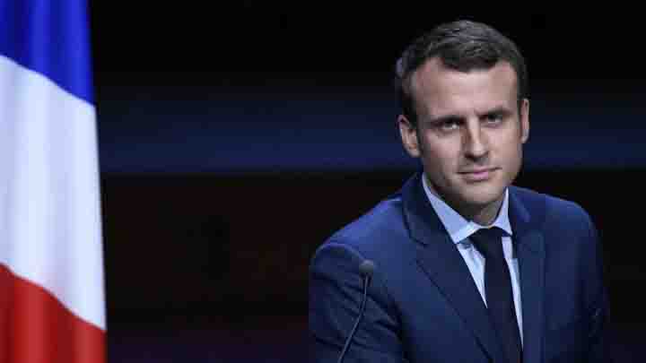 फ्रांस के राष्ट्रपति का महंगा मेकअप,ये जान कर आप भी चौक जाएंगे