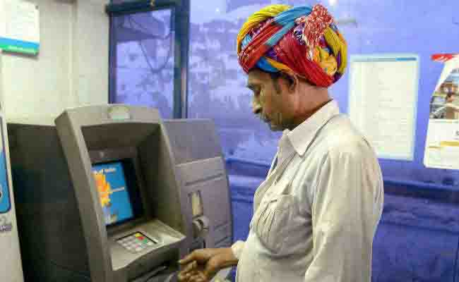 जानिए क्यों ATM से 200 रुपये का नोट लेने के लिए करना होगा इंतजार 