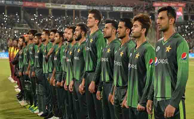 मैच में चलते-चलते अचानक रुका पाकिस्तान का राष्ट्रगान