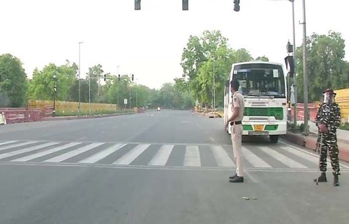 Lockdown in Delhi : दिल्ली में सोमवार सुबह तक संपूर्ण लॉकडाउन, मिलेगी इन्हें छूट