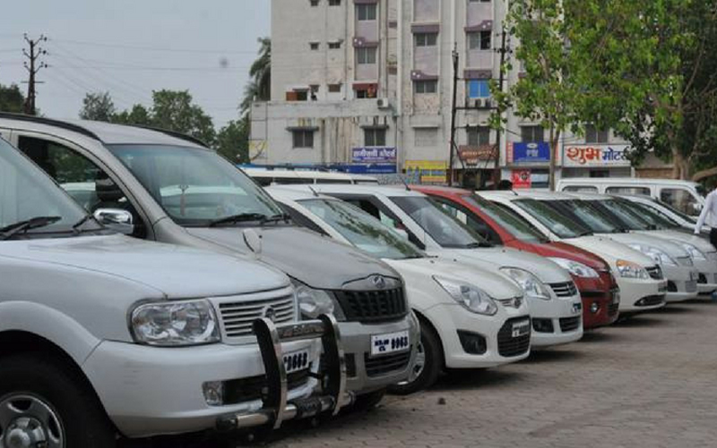 बड़ी गिरावट के साथ गिरी कारों की बिक्री, सियाम ने जारी किए आंकड़े