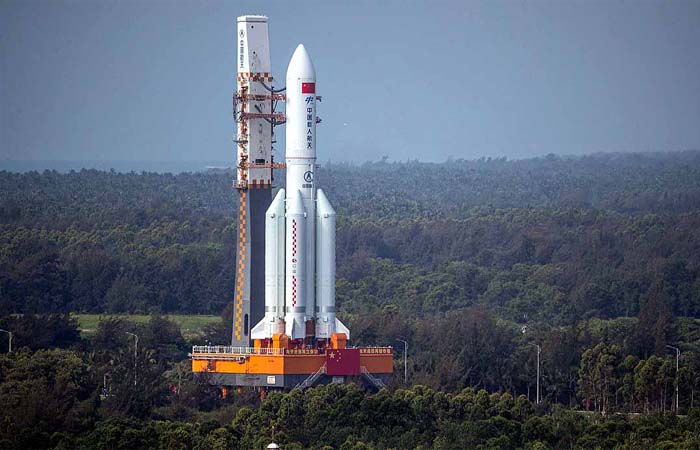 अब स्पेस में 100 हाथी जितना वजनी उपग्रह भेज सकता है चीन, बनाया सबसे हैवी रॉकेट
