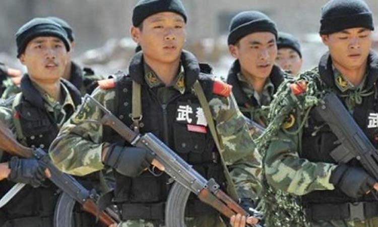 भारी पड़ रही है चीनी सेना को हिमालय में जंग, पेट की बीमारी से टॉप कमांडर की मौत