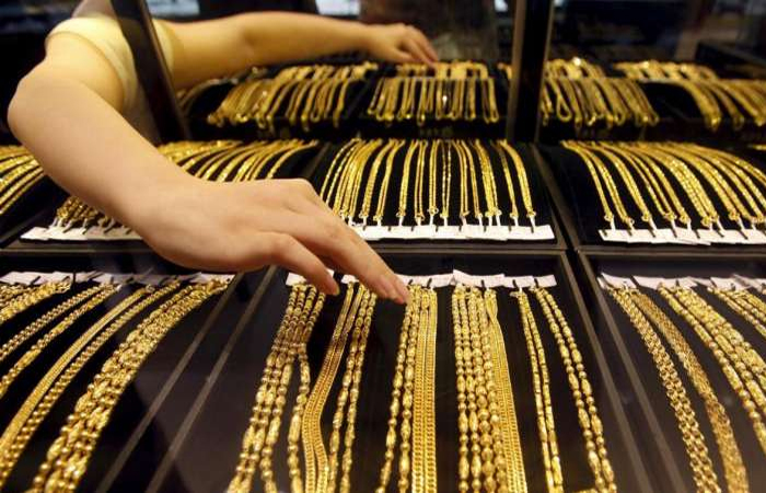Gold Price Today: खुशखबरी! जनवरी से अब तक 4000 रुपए सस्ता हो गया सोना, जानें क्या है आज सोने के दाम