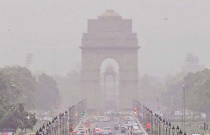 Air Pollution in Delhi: फिर घुटना शुरू हुआ दिल्लीवालों का दम, हवा रोज हो रही खराब