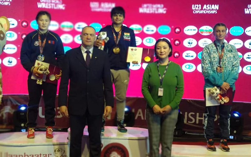 एशियन चैंपियनशिप में दिव्या ने देश को सोने से चमकाया