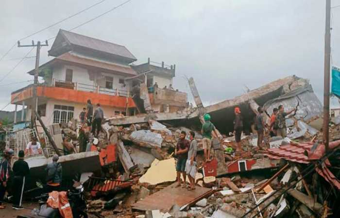 इंडोनेशिया में तेज भूकंप, अब तक 7 लोगों की मौत, कई घायल