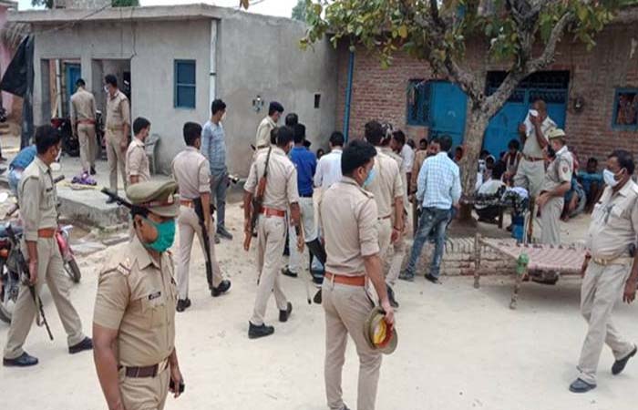 Kanpur Shootout: हुआ बड़ा खुलासा, थाने से फोन कर कटवाई गई थी गांव की बिजली
