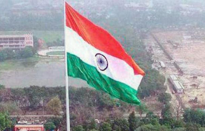 दिल्ली में हर 15 दिन में बदले जाएंगे राष्ट्रध्वज