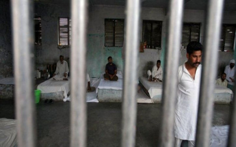 आजमगढ़ जिला जेल में एक साथ 10 कैदी मिले HIV पॉजिटिव