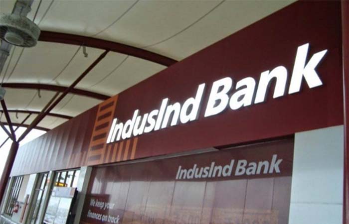 IndusInd Bank को खरीद सकता है कोटक महिंद्रा