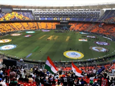 IPL के दर्शकों को चेतावनी, स्टेडियम में CAA-NRC विरोधी बैनर ले जाने की मनाही