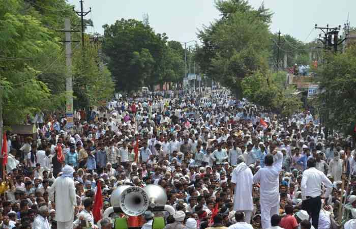 Kisaan Aandolan Live: किसानों को गिरफ्तार कर सकती है दिल्ली पुलिस
