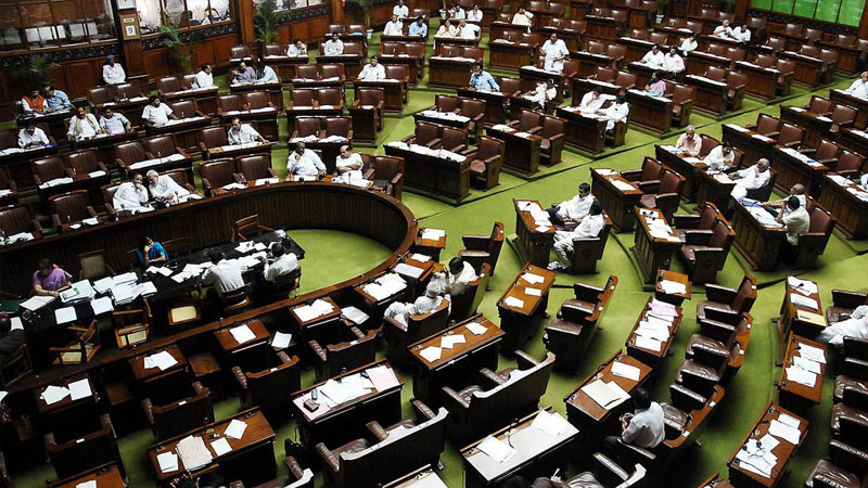 नहीं चली संसद तो छोड़ दिया पीएम मोदी ने अपना वेतन