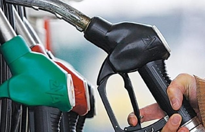 Petrol Diesel Price Today- फिर बढ़े डीजल की कीमतों में बढ़ोतरी, ये है एक लीटर पेट्रोल का भाव