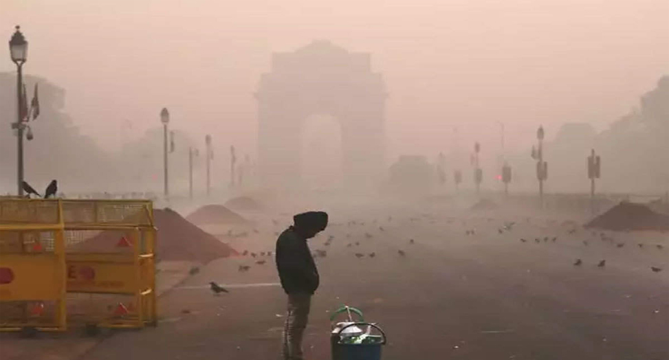 सोमवार को फिर घुल सकता है दिल्लीवालों की सांसों में जहर, वायु गुणवत्ता हो सकती है खराब