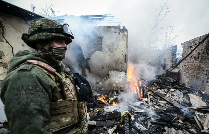 Russia-Ukraine War: यूक्रेन के मिलिट्री बेस पर रूस का अटैक, 70 से ज्यादा सैनिकों की मौत