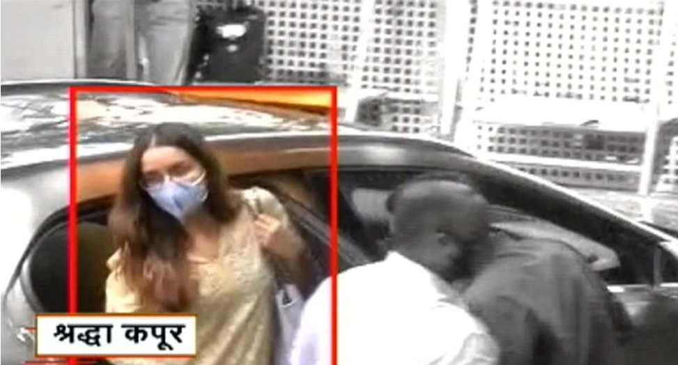 Bollywood Drugs Case Live: श्रद्धा ने NCB के सामने स्वीकारा, उन्होंने सुशांत को फिल्म की शूटिंग के दौरान ड्रग्स लेते हुए देखा था