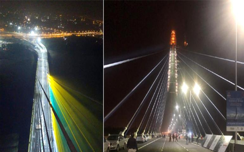 दिल्ली के सिग्नेचर ब्रिज की खूबसूरती देख दंग हो रही है लोगों की आंखें