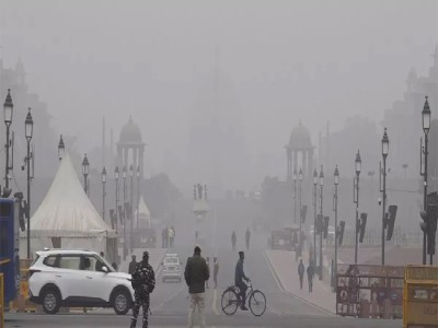 दिल्ली की ठंड ने जनवरी में तोड़ दिया 13 सालों का रिकॉर्ड