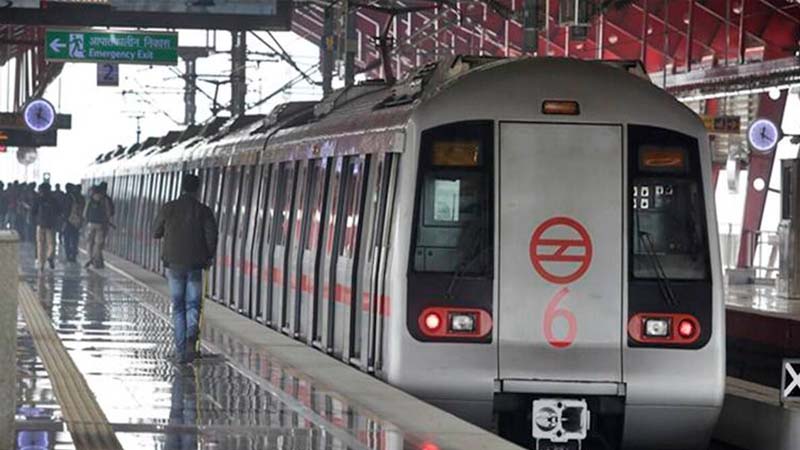 कोरोना का अब दिल्ली मेट्रो के कर्मचारियों के वेतन पर असर, कटेगी सैलरी