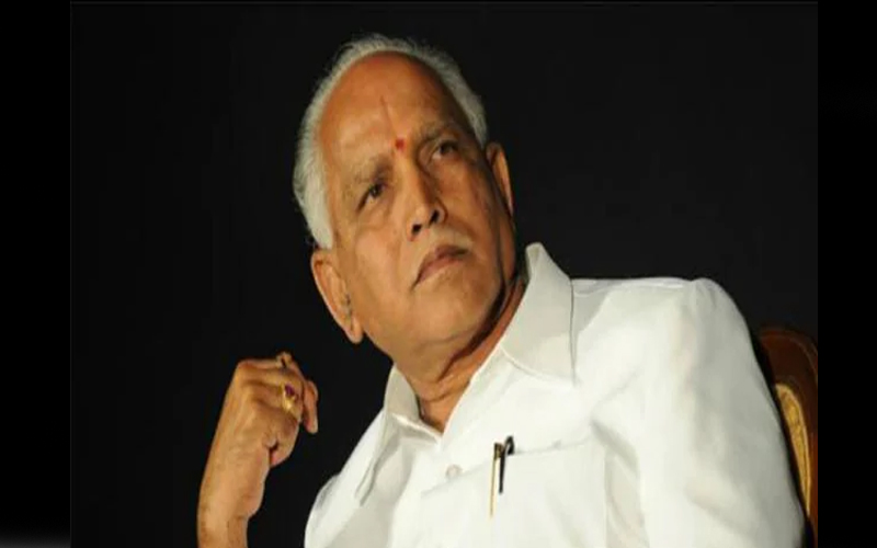 कर्नाटक : 104 BJP विधायकों ने गुरुग्राम में डाल रखा है डेरा, 5 कांग्रेस MLA हुए लापता